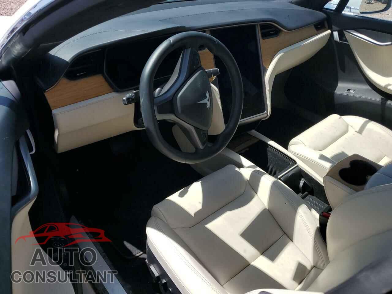 TESLA MODEL S 2020 - 5YJSA1E27LF415523