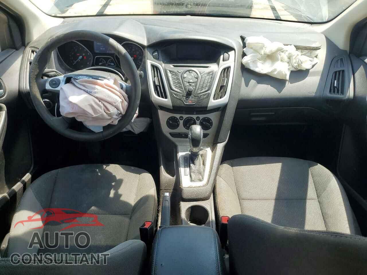 FORD FOCUS 2014 - 1FADP3F27EL168575