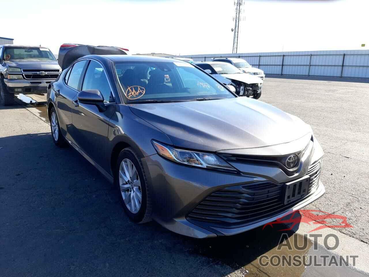 TOYOTA CAMRY 2019 - 4T1B11HK5KU742001