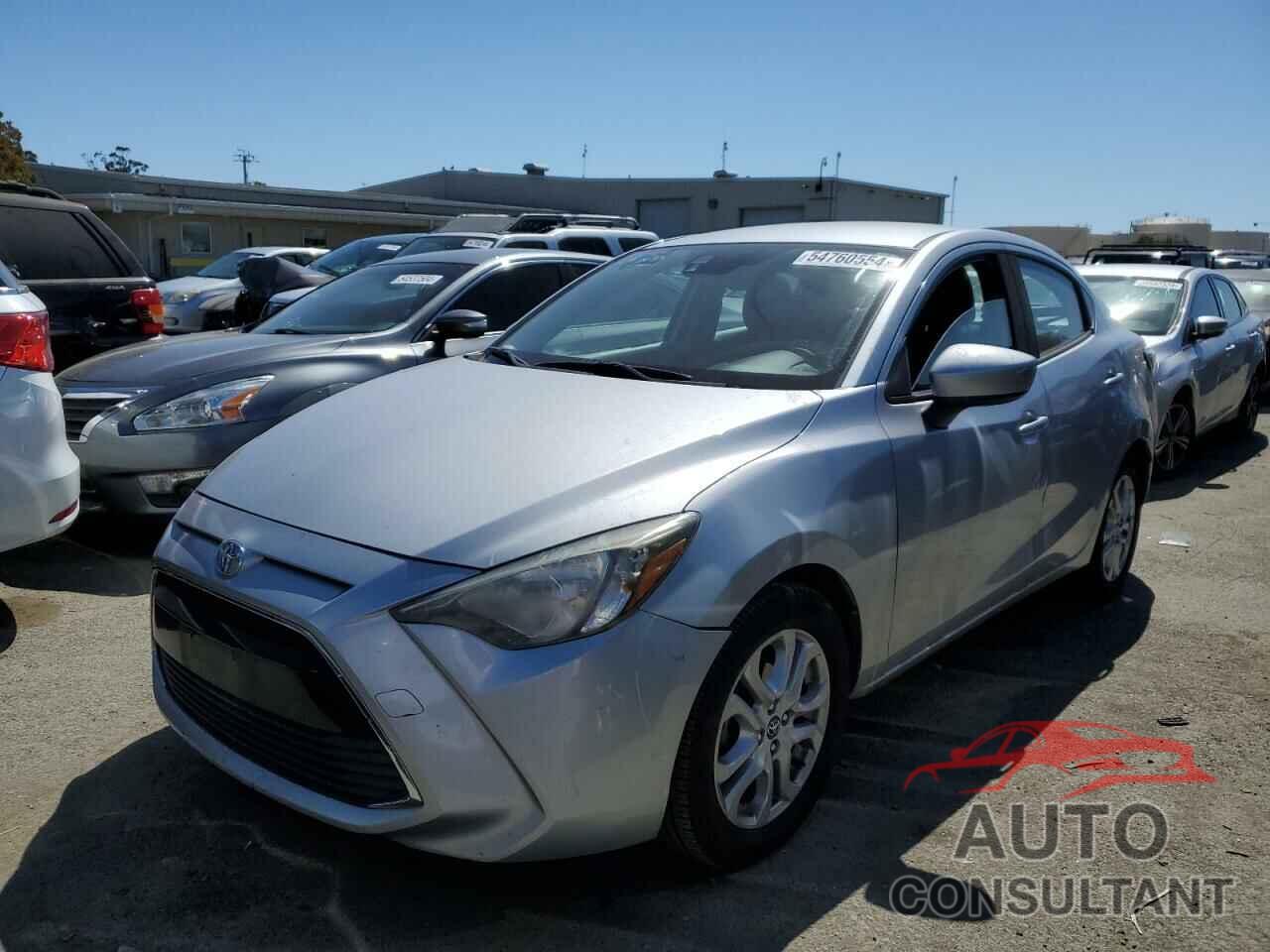 TOYOTA YARIS 2018 - 3MYDLBYV2JY323754