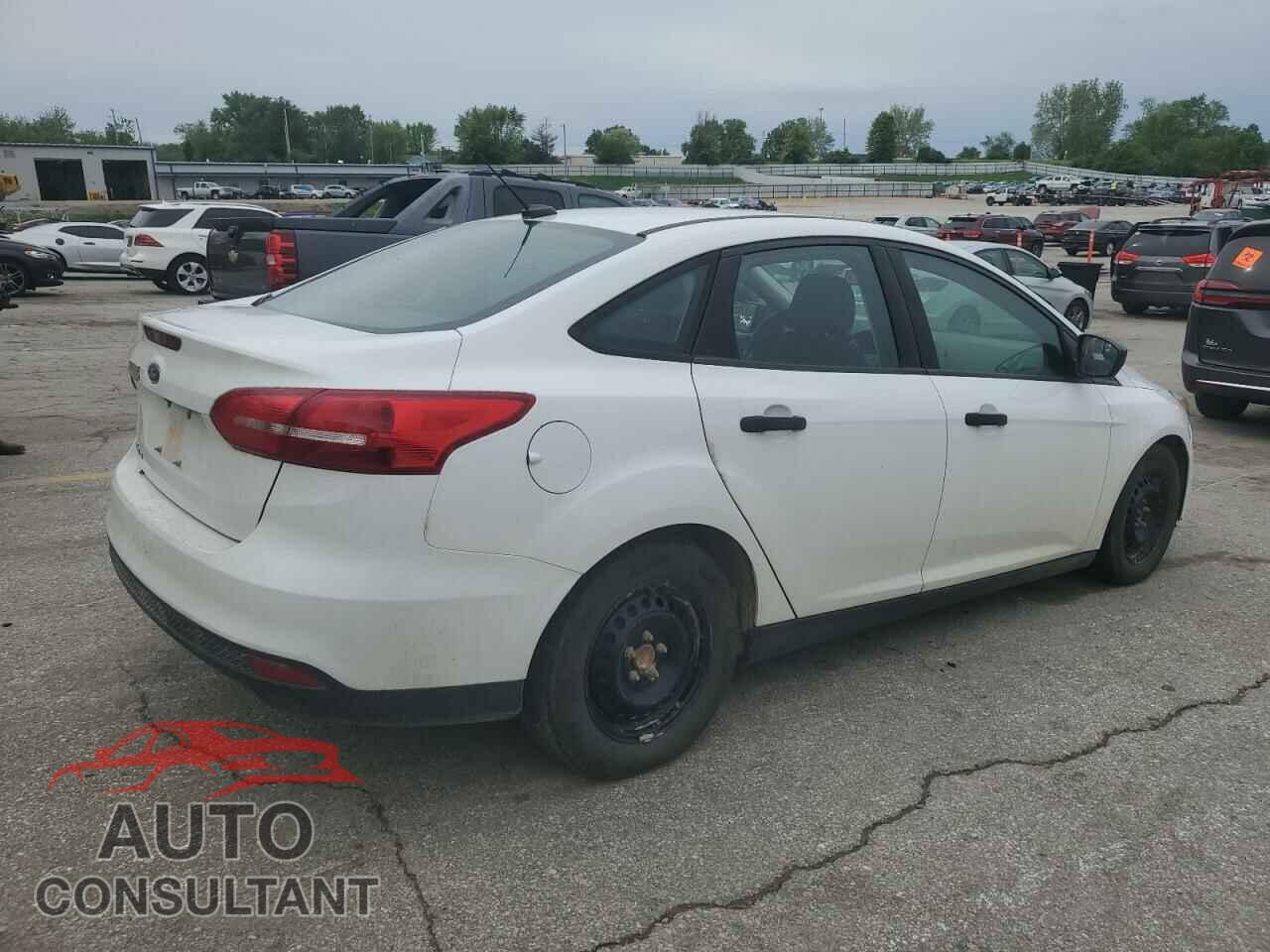 FORD FOCUS 2017 - 1FADP3E28HL270909