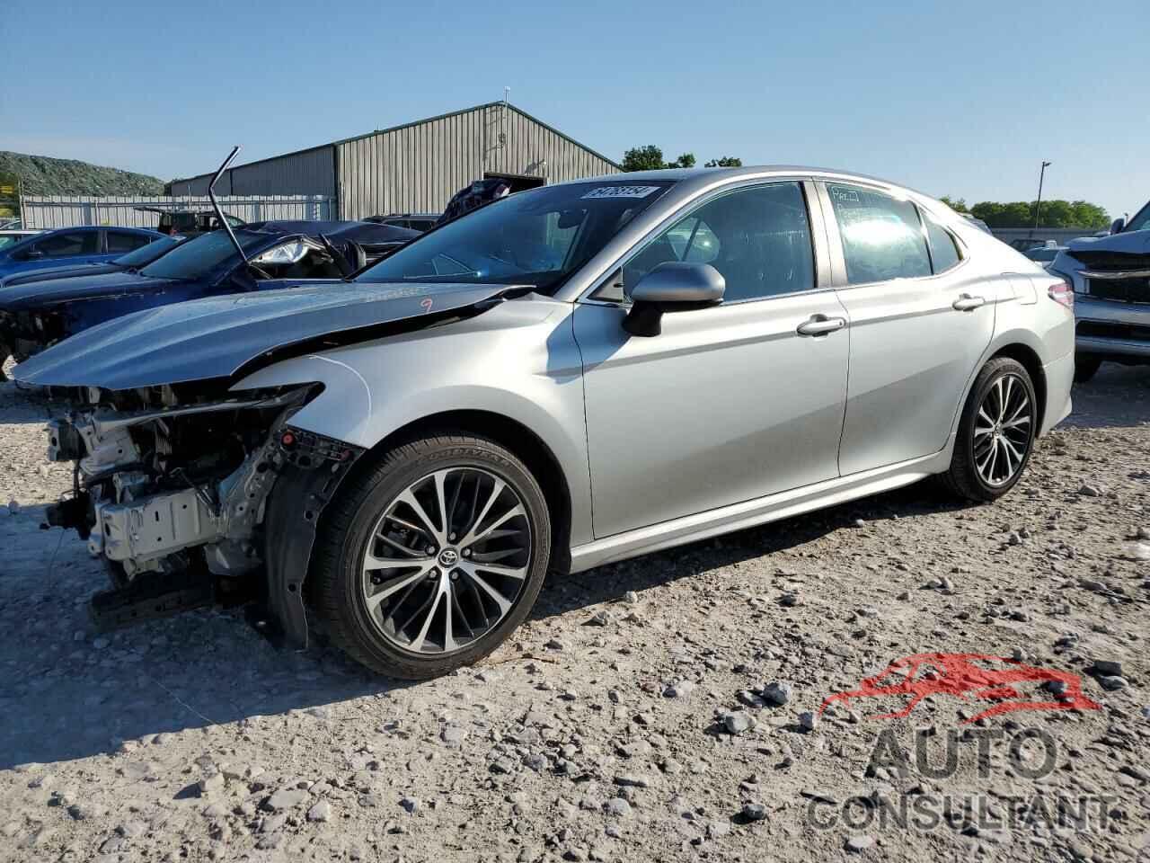 TOYOTA CAMRY 2020 - 4T1G11AKXLU351346