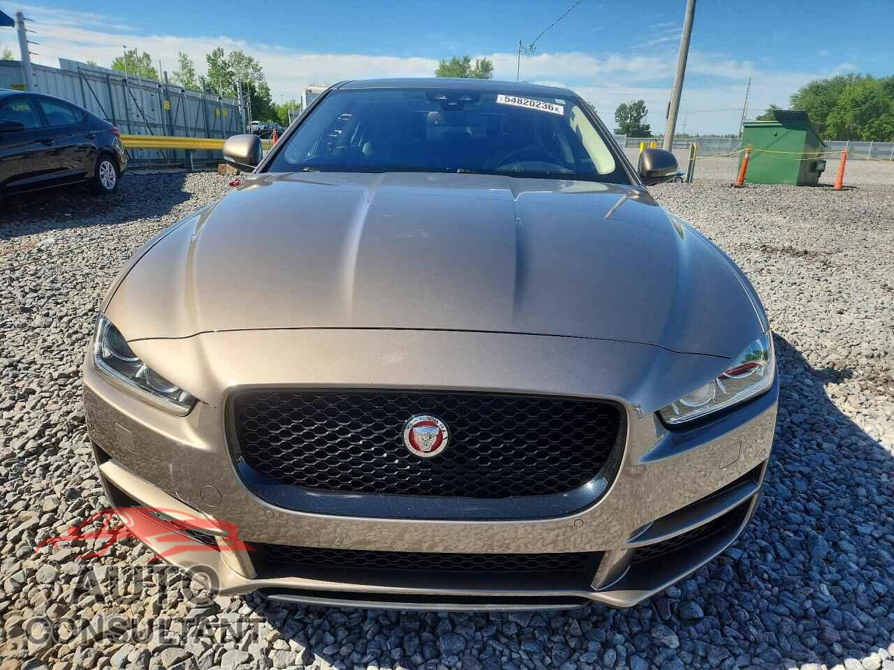 JAGUAR XE 2017 - SAJAK4BVXHA973702
