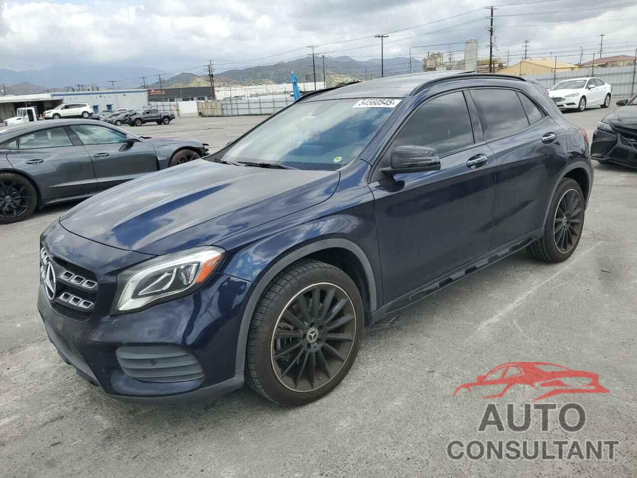 MERCEDES-BENZ GLA-CLASS 2018 - WDCTG4EB5JJ504155