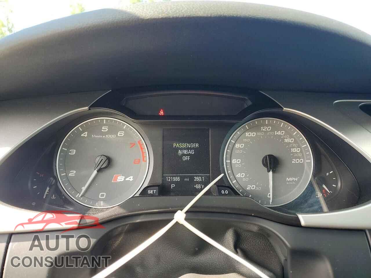AUDI S4/RS4 2012 - WAUKGAFL9CA031822