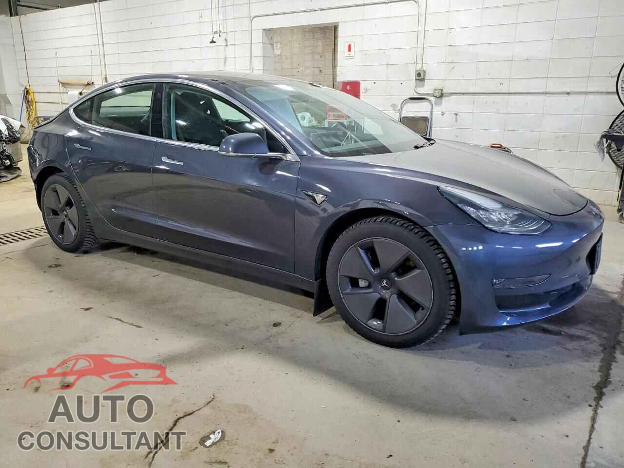 TESLA MODEL 3 2018 - 5YJ3E1EB3JF130422