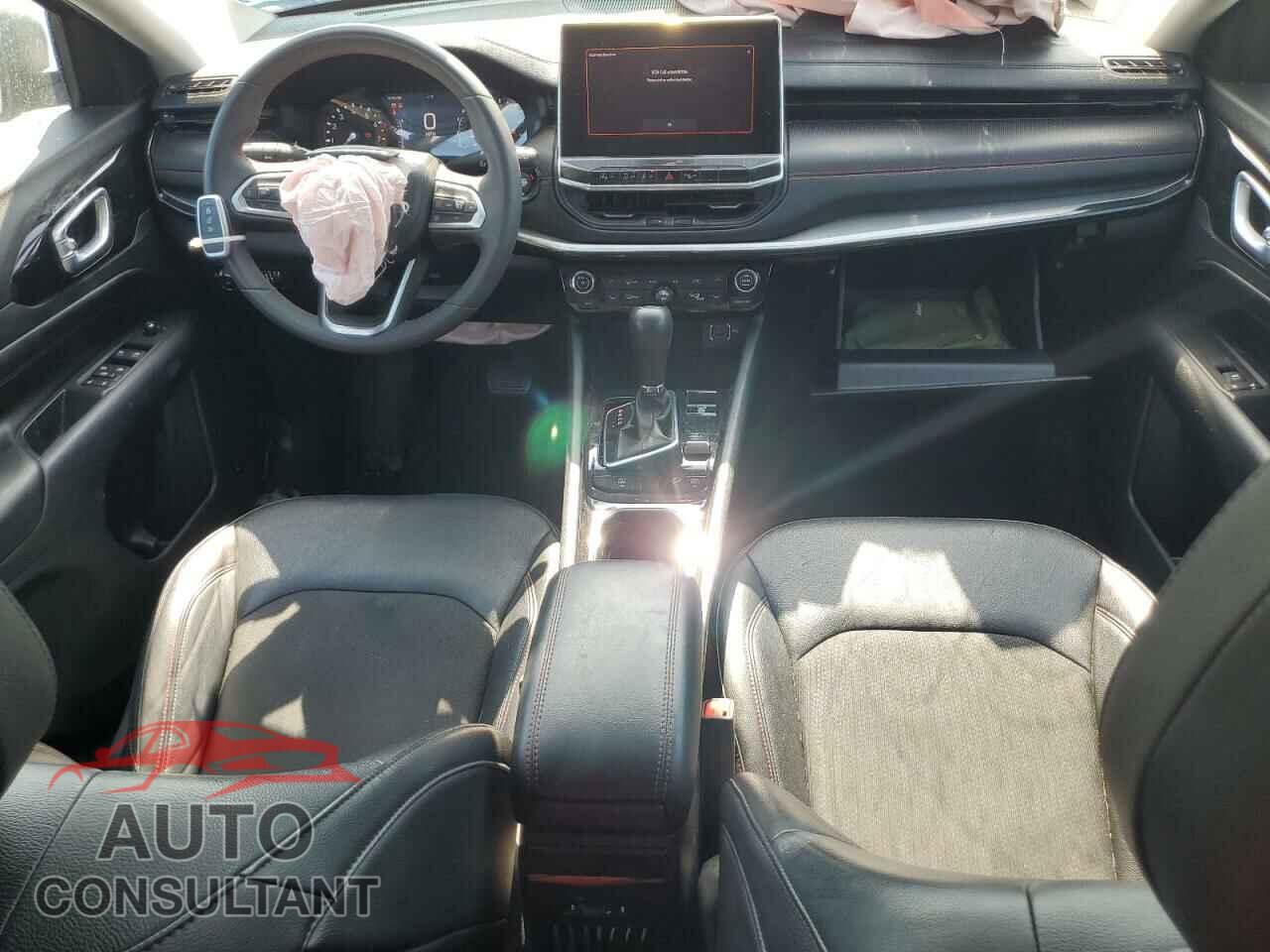 JEEP COMPASS 2022 - 3C4NJDDB8NT101366