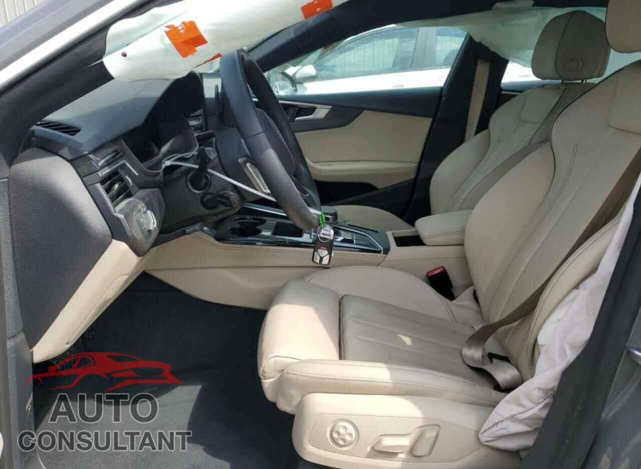 AUDI A5 2024 - WAUFACF59RA083184