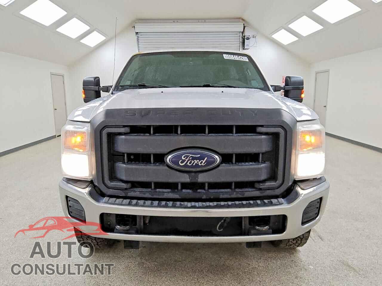 FORD F250 2014 - 1FTBF2B66EEA84677