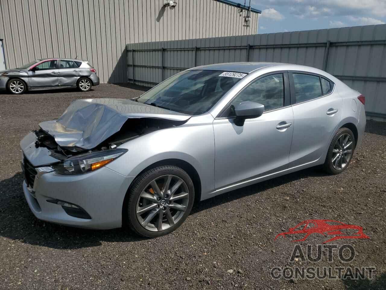 MAZDA 3 2018 - 3MZBN1V31JM199199