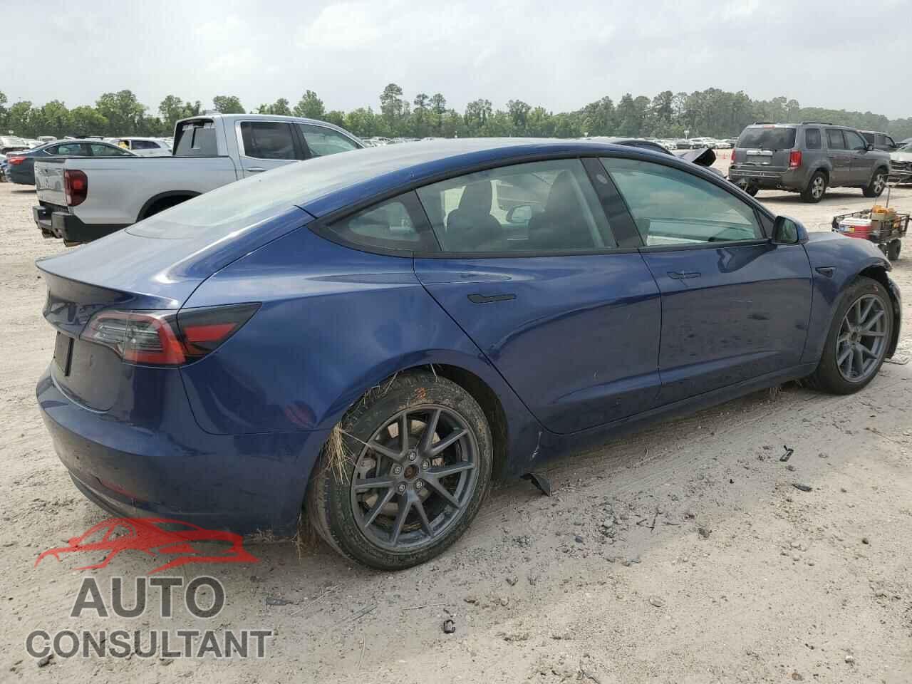 TESLA MODEL 3 2023 - 5YJ3E1EA2PF590459