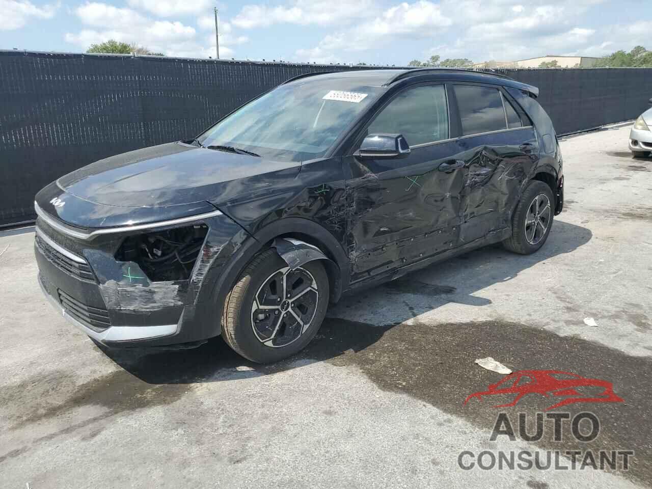 KIA NIRO 2023 - KNDCR3LE8P5112067
