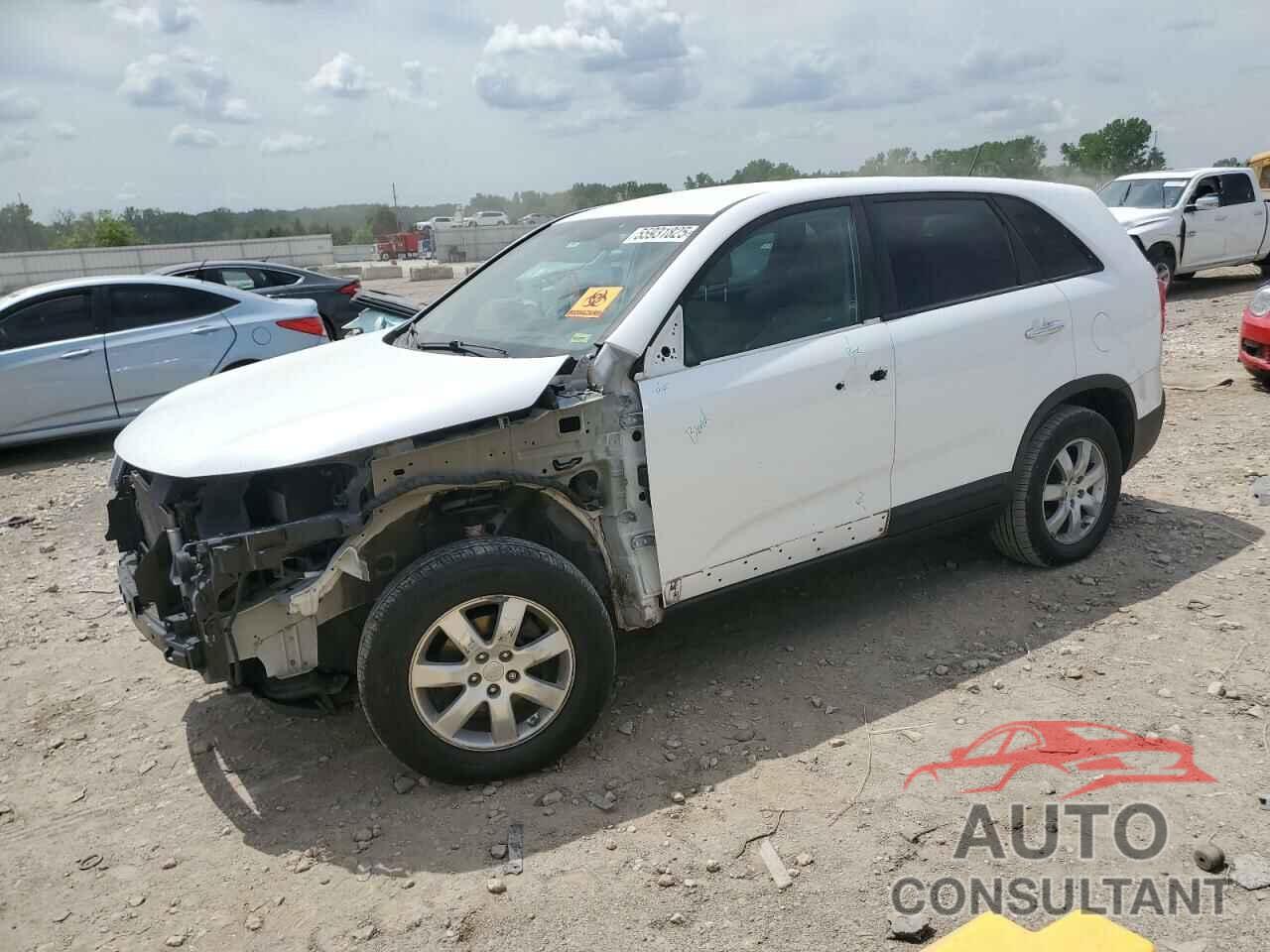 KIA SORENTO 2011 - 5XYKT3A19BG059733