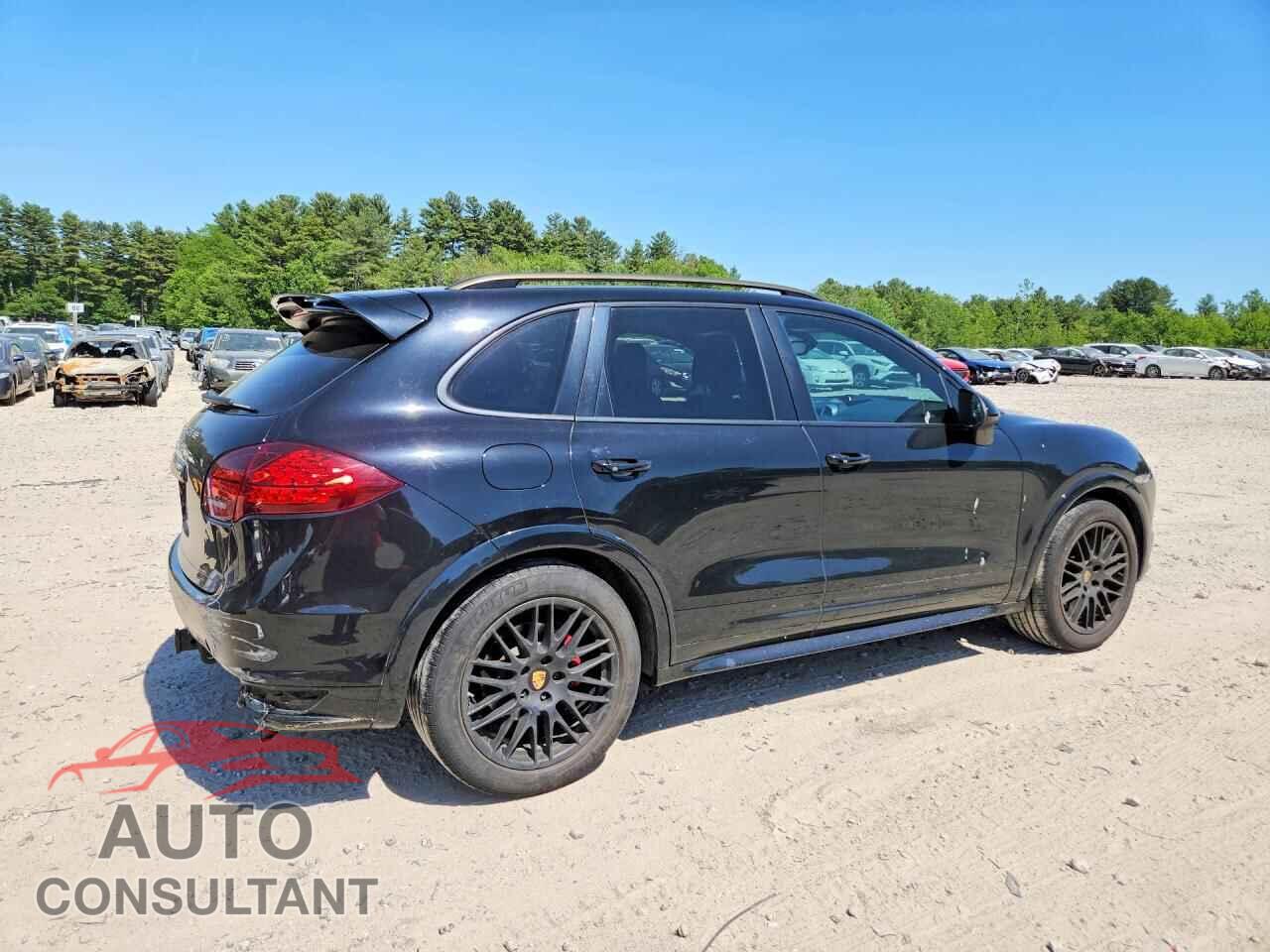 PORSCHE CAYENNE 2013 - WP1AD2A25DLA70648