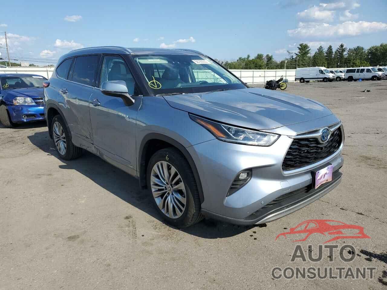TOYOTA HIGHLANDER 2021 - 5TDEBRCH3MS043921