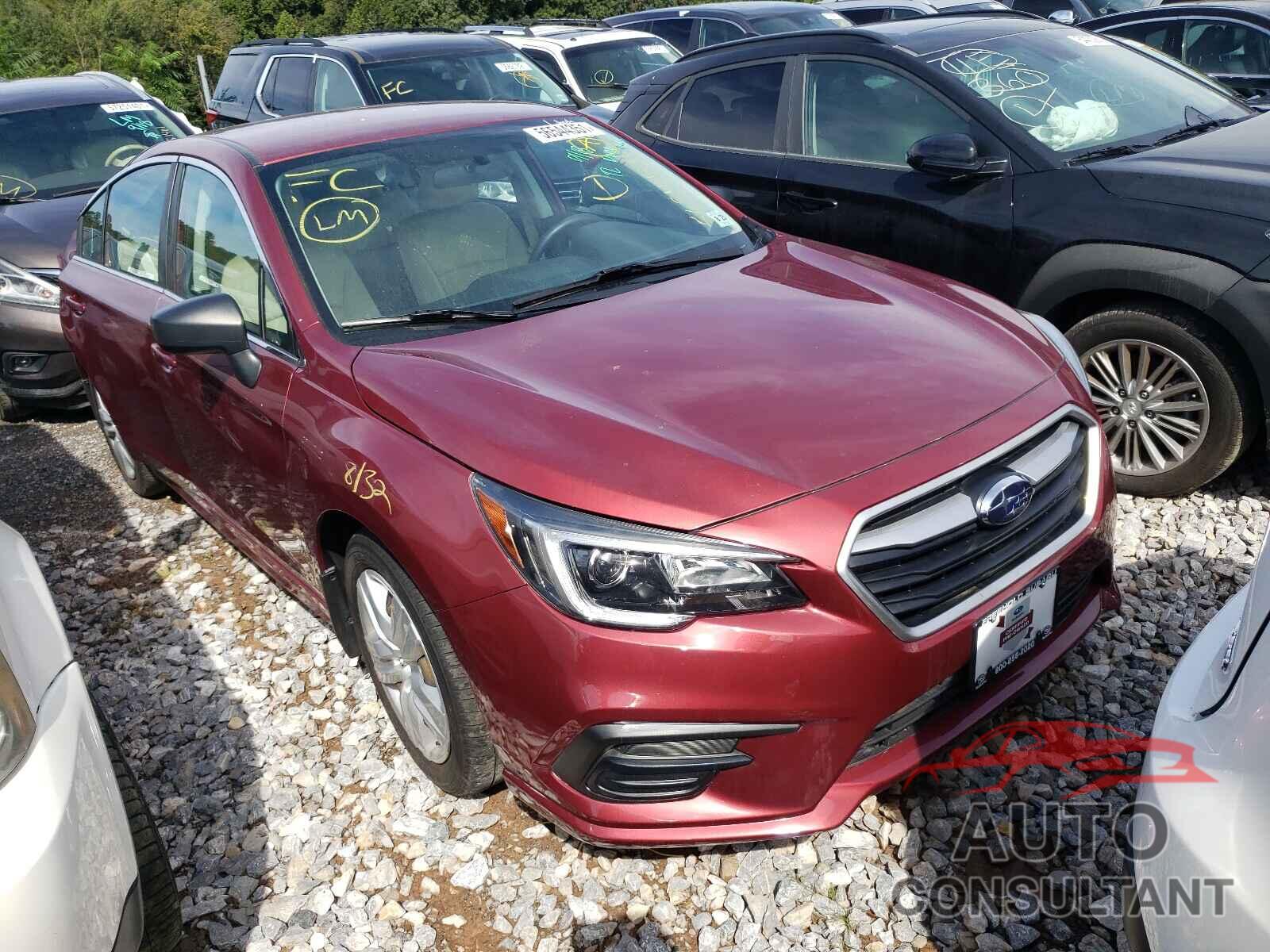 SUBARU LEGACY 2018 - 4S3BNAA61J3018235