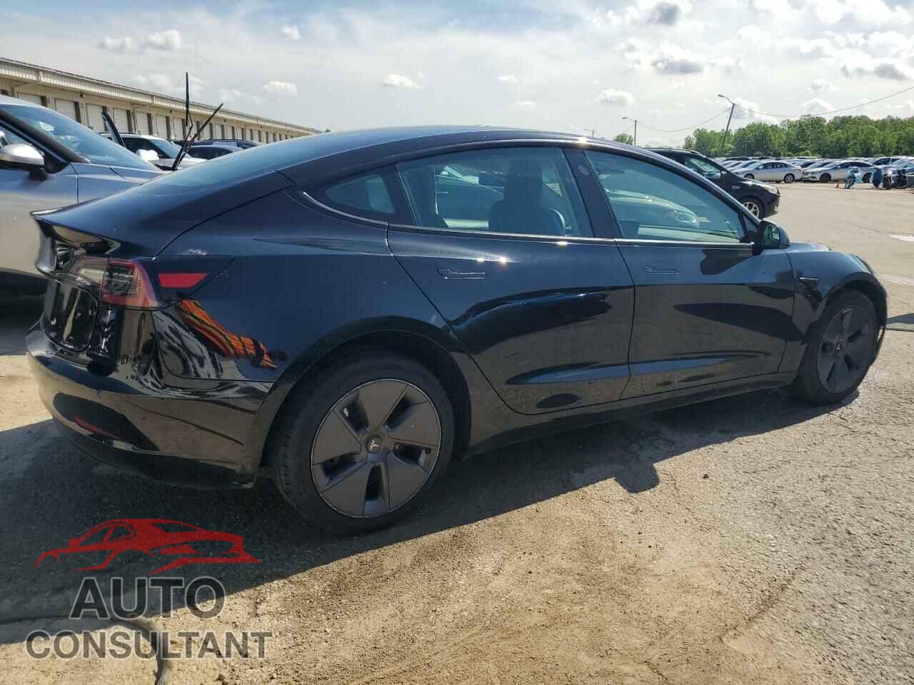 TESLA MODEL 3 2022 - 5YJ3E1EA4NF371998