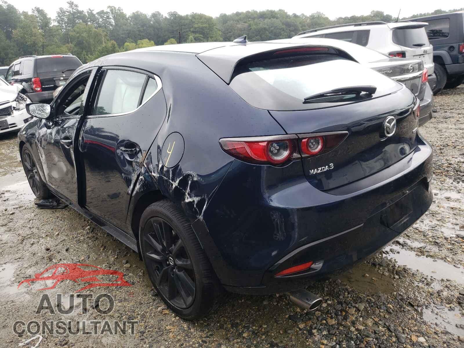 MAZDA 3 2020 - JM1BPANM7L1174572
