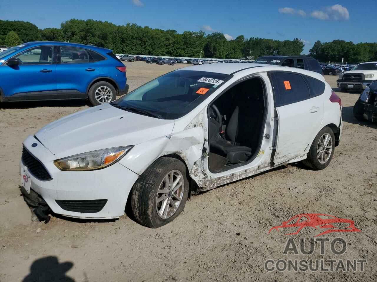 FORD FOCUS 2017 - 1FADP3K22HL294207
