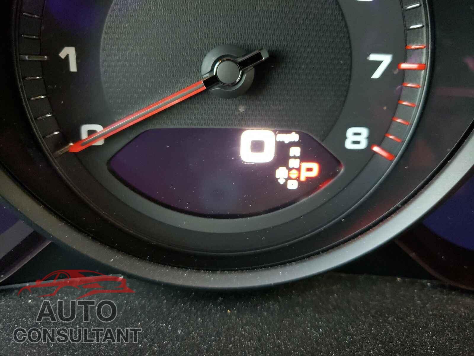 PORSCHE CAYENNE 2019 - WP1AA2AY5KDA12317