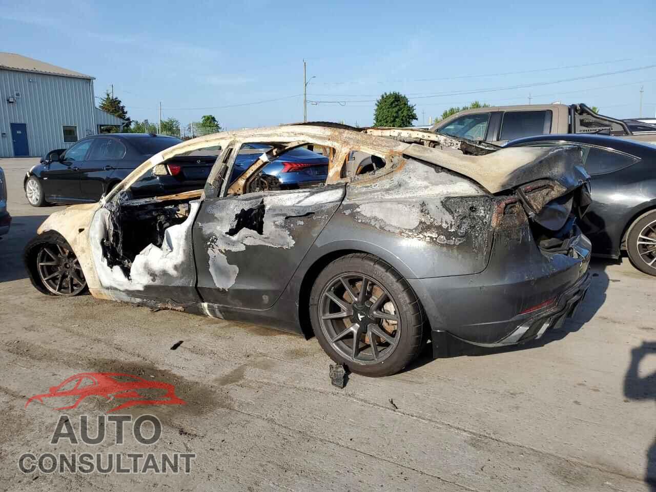 TESLA MODEL 3 2021 - 5YJ3E1EB3MF965554