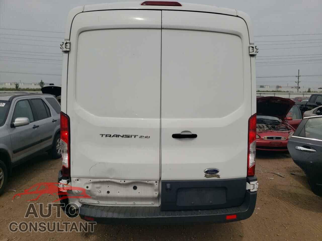 FORD TRANSIT 2017 - 1FTYR1CM7HKA33798