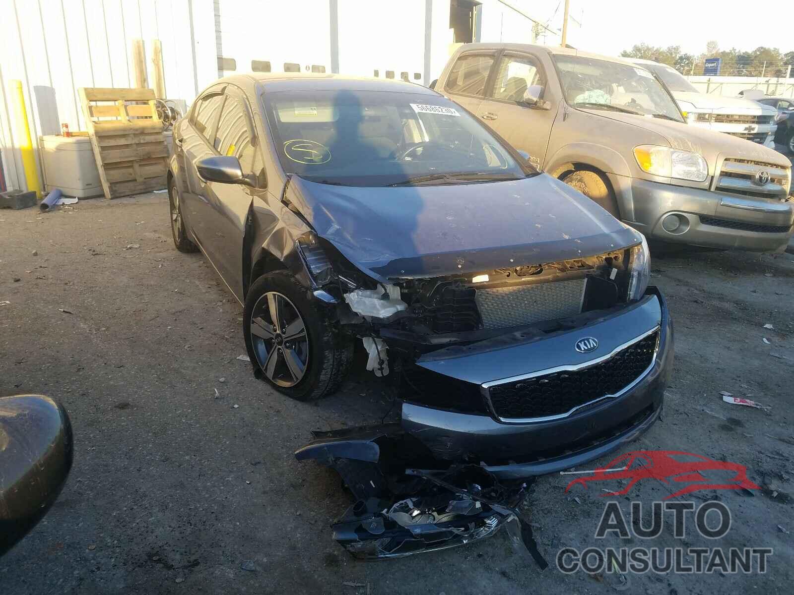 KIA FORTE 2018 - 3KPFL4A73JE242388