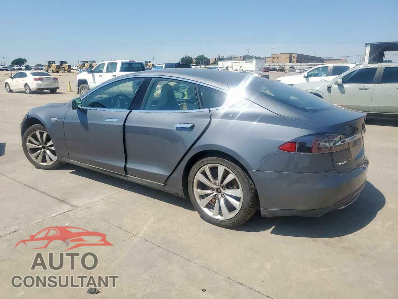 TESLA MODEL S 2013 - 5YJSA1DNXDFP20110