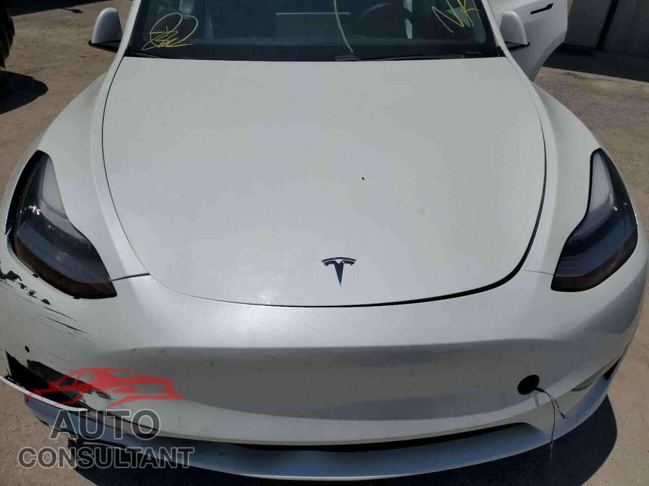 TESLA MODEL Y 2021 - 5YJYGDEEXMF069666