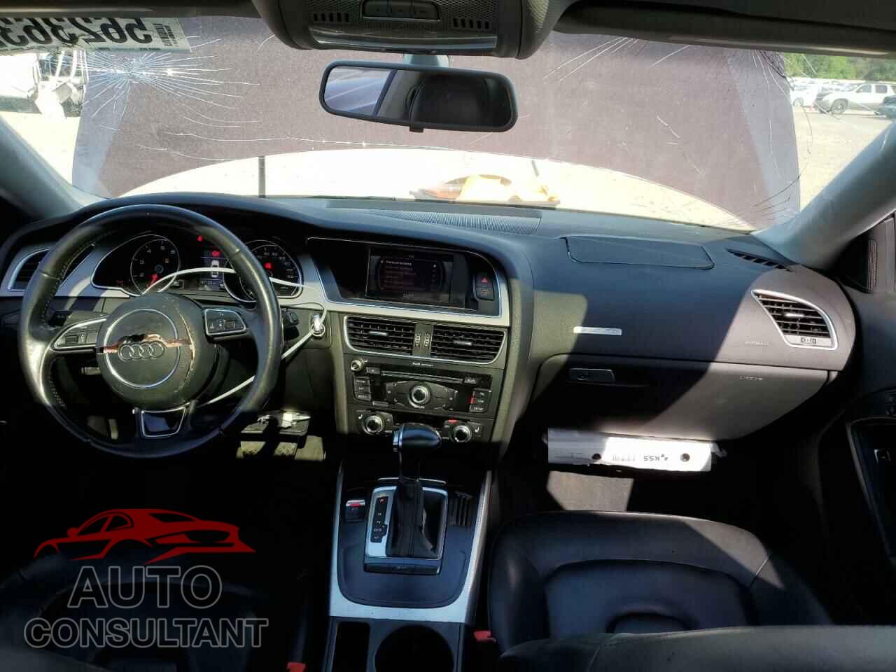 AUDI A5 2014 - WAUCFAFR8EA053776