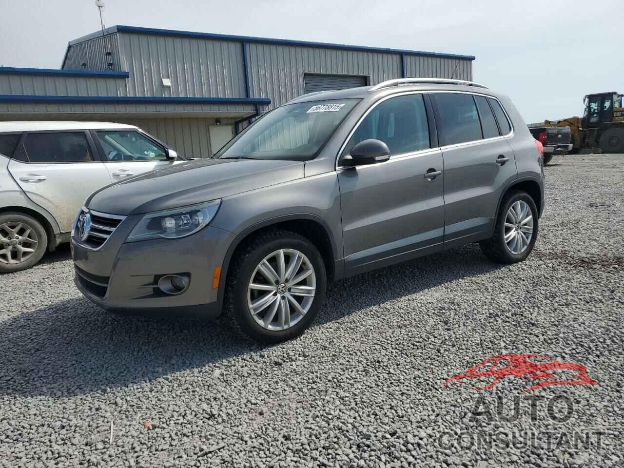 VOLKSWAGEN TIGUAN 2010 - WVGBV7AX7AW500780