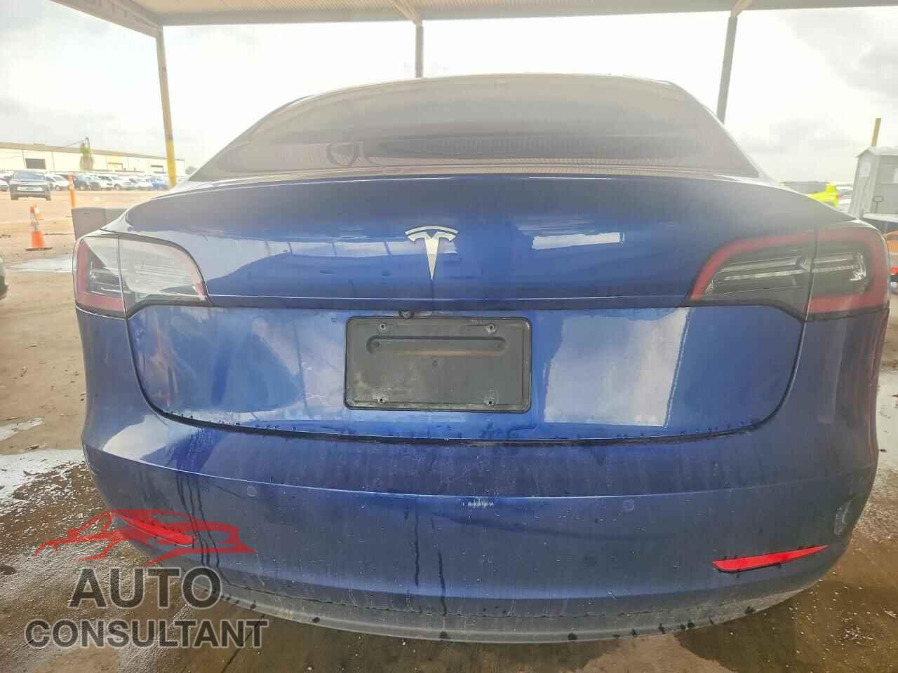 TESLA MODEL 3 2019 - 5YJ3E1EA8KF310200