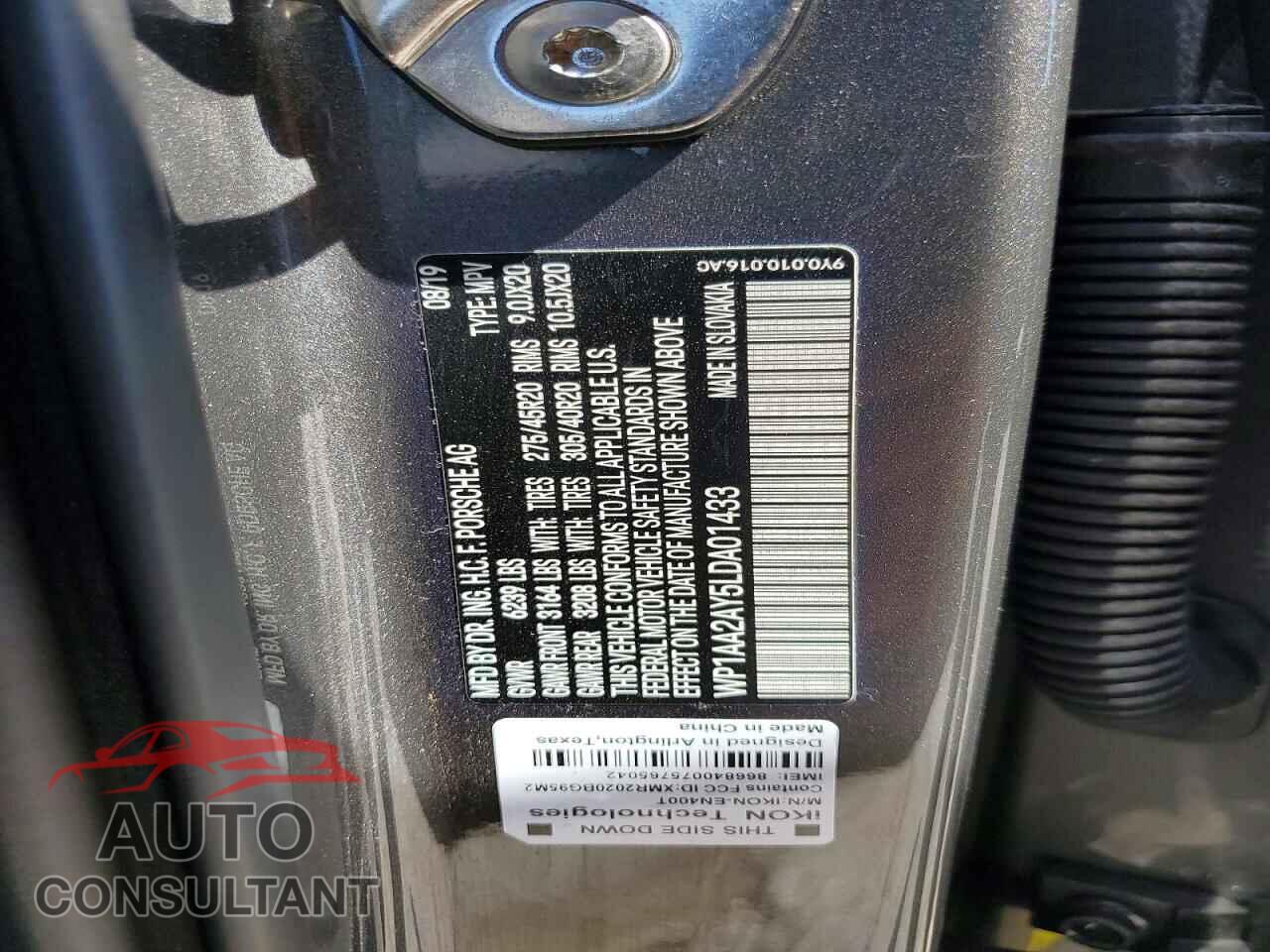 PORSCHE CAYENNE 2020 - WP1AA2AY5LDA01433