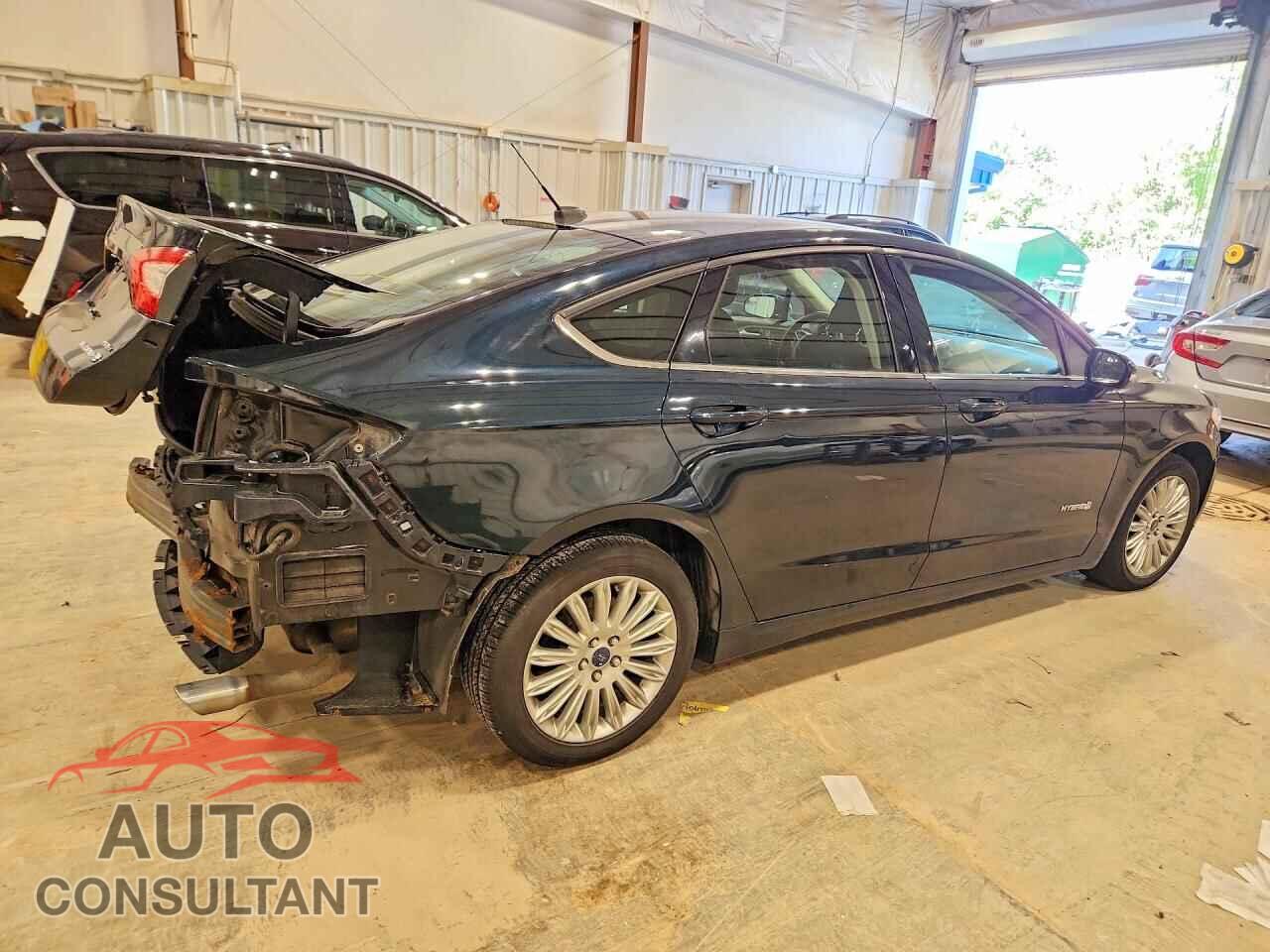 FORD FUSION 2014 - 3FA6P0LU7ER196326