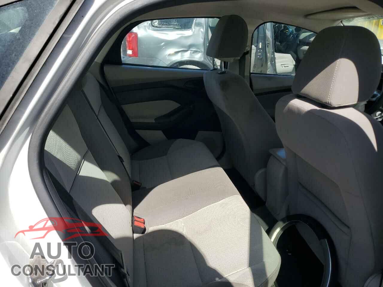 FORD FOCUS 2012 - 1FAHP3F29CL454510