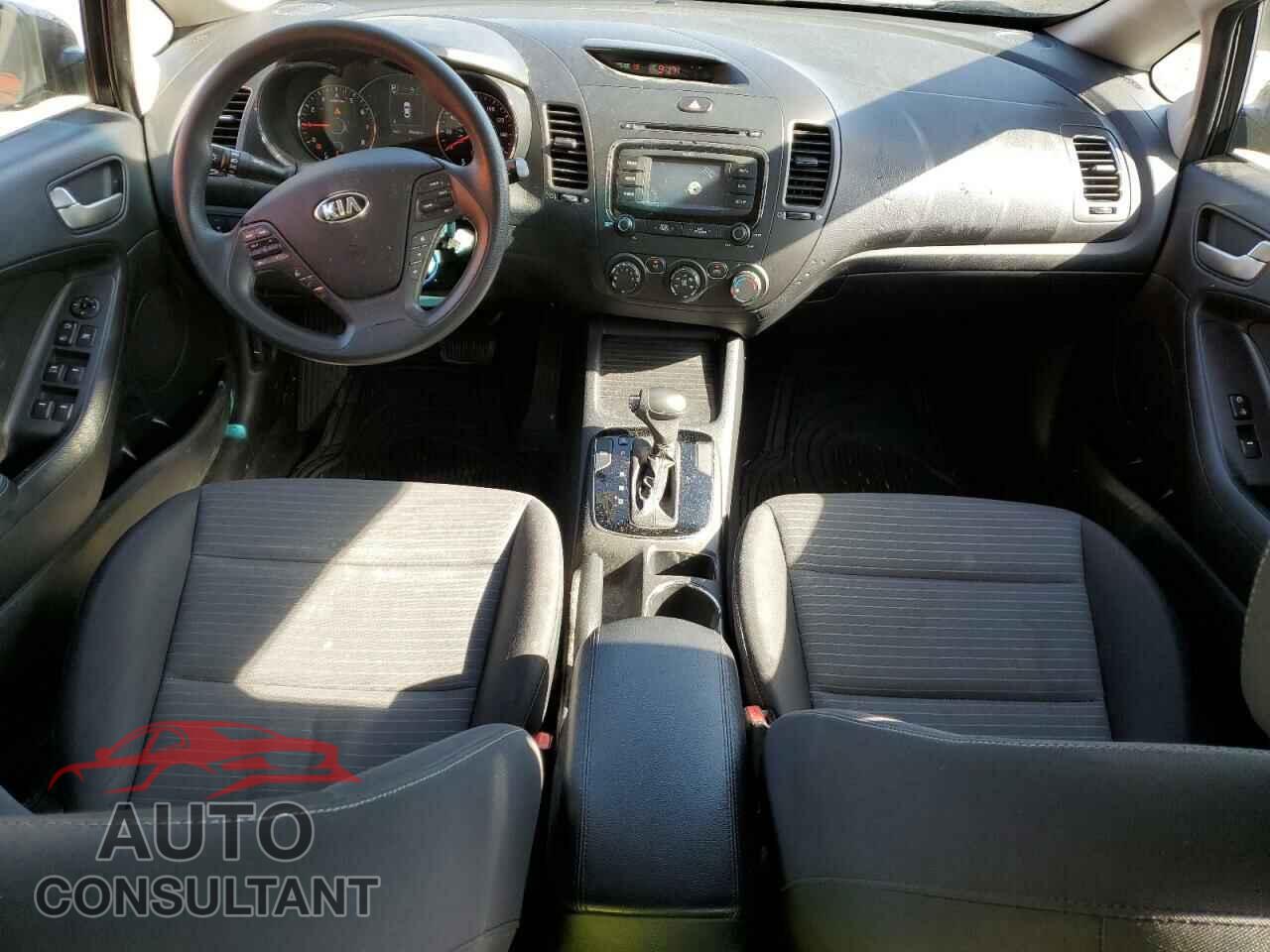 KIA FORTE 2017 - 3KPFL4A73HE007788