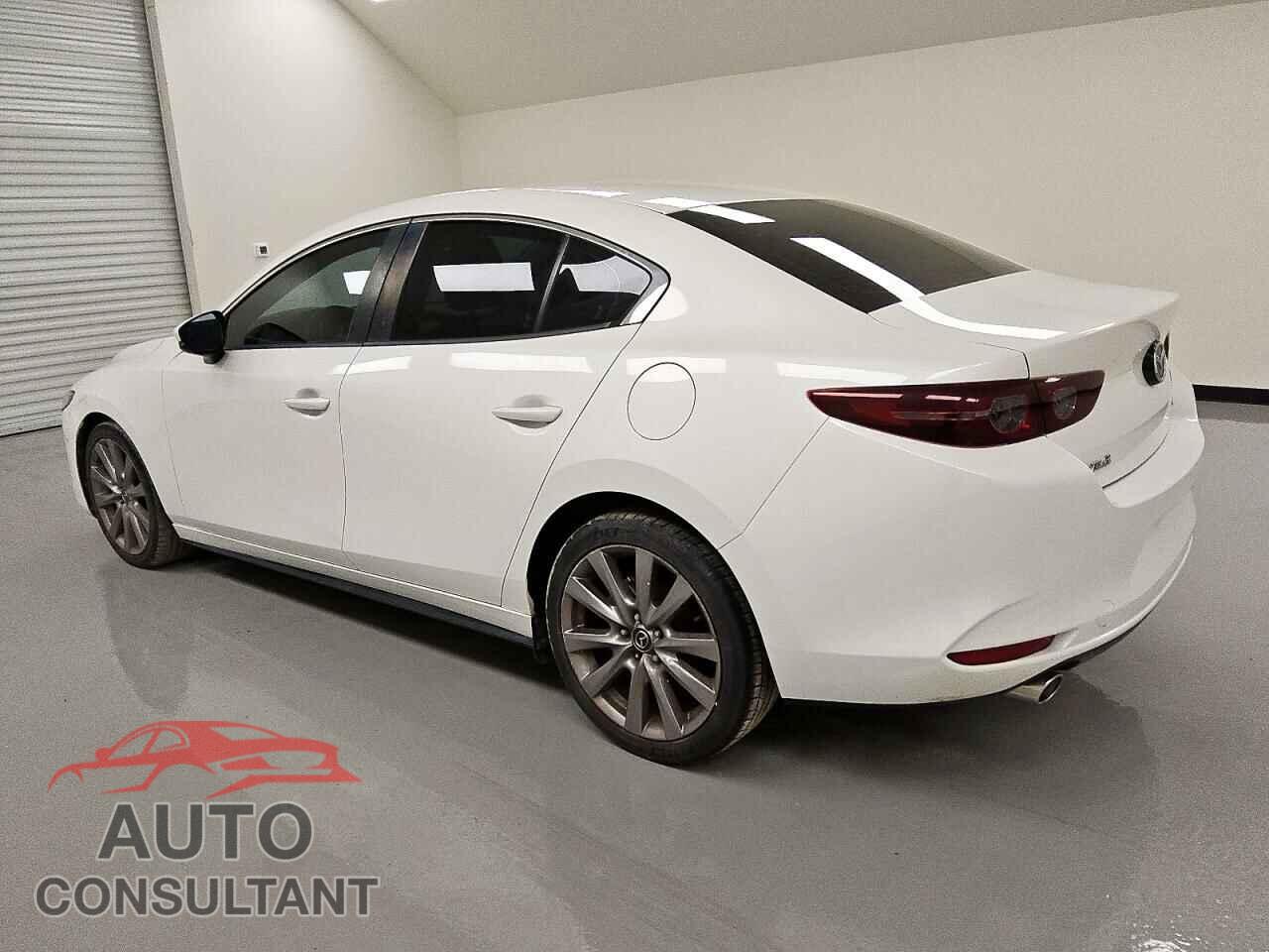 MAZDA 3 2019 - JM1BPACL4K1110496