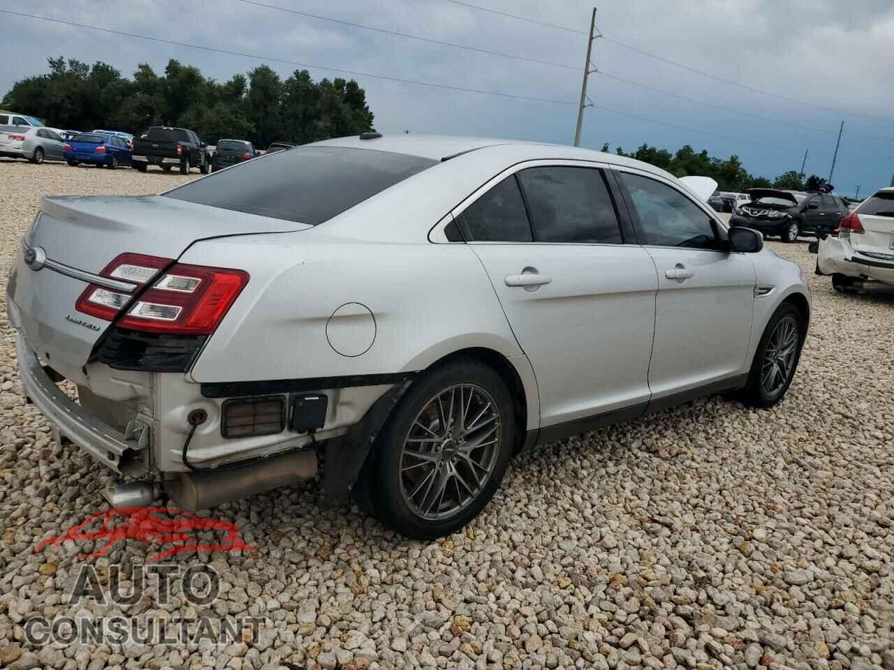 FORD TAURUS 2017 - 1FAHP2F85HG104337