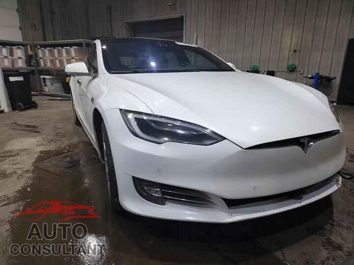 TESLA MODEL S 2017 - 5YJSA1E26HF217023