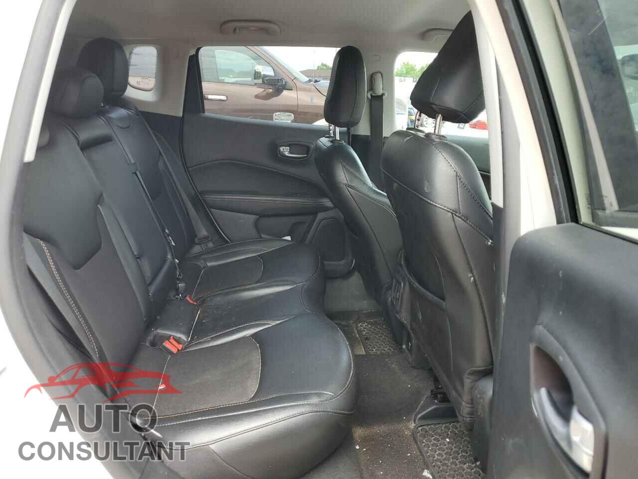 JEEP COMPASS 2020 - 3C4NJDBB1LT160355