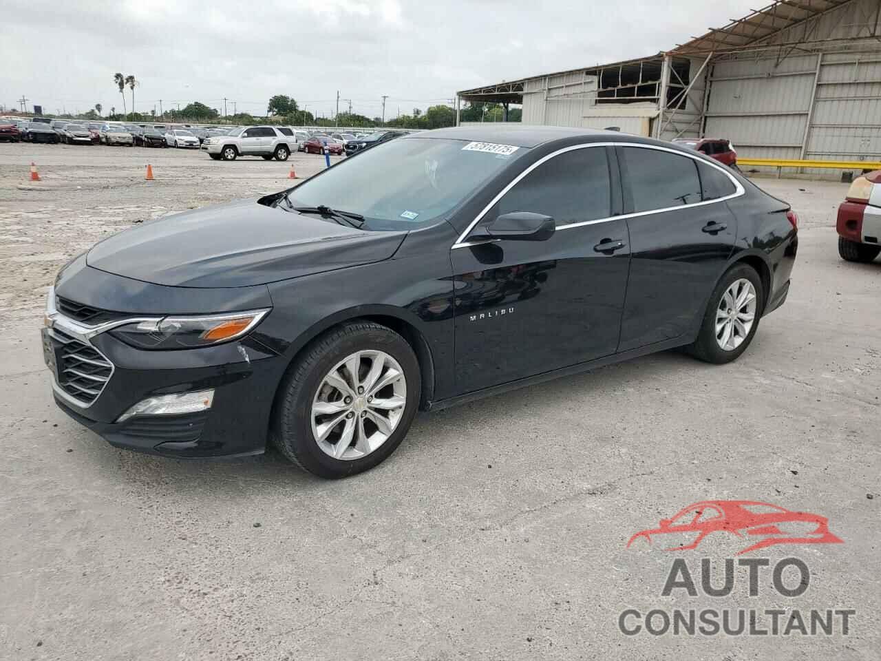 CHEVROLET MALIBU 2022 - 1G1ZD5ST1NF135209