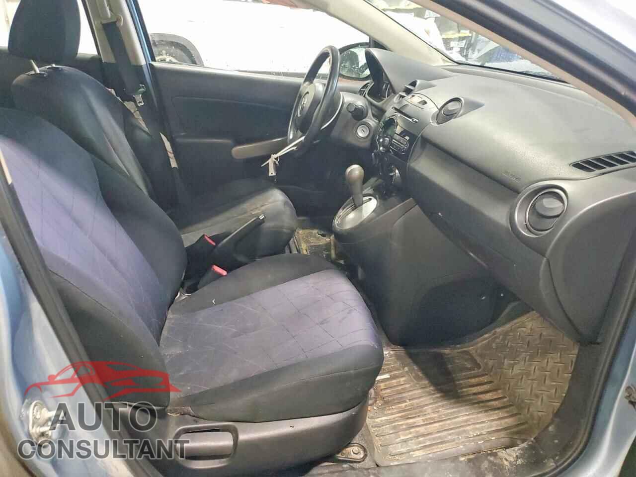 MAZDA 2 2013 - JM1DE1KY8D0165540