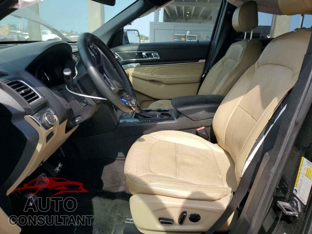 FORD EXPLORER 2017 - 1FM5K7F80HGC92236