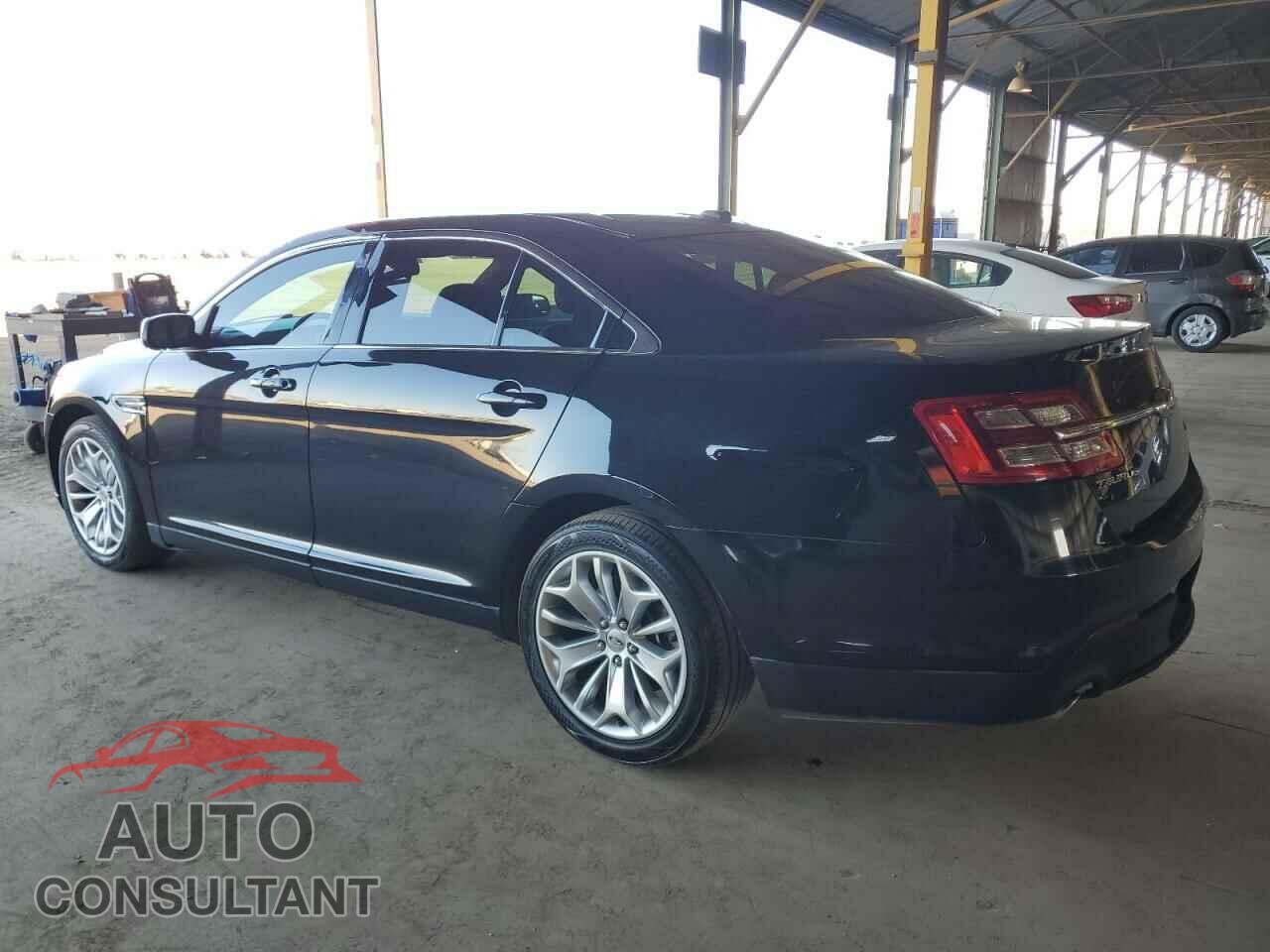 FORD TAURUS 2018 - 1FAHP2F87JG133473