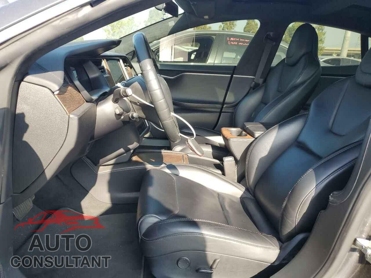 TESLA MODEL S 2018 - 5YJSA1E26JF261898