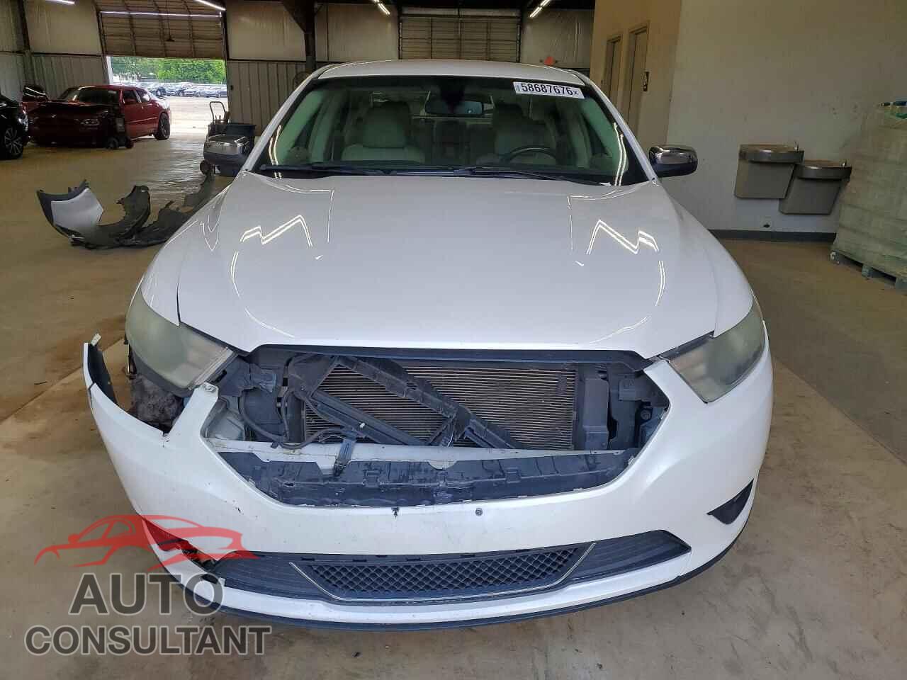 FORD TAURUS 2014 - 1FAHP2F8XEG128564