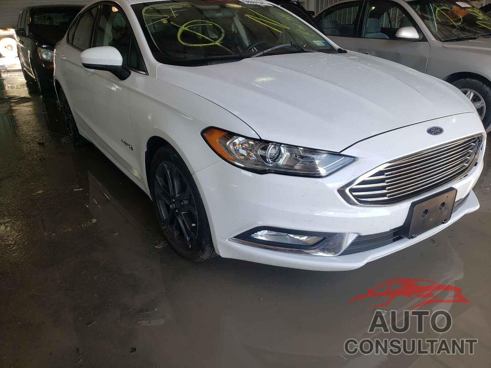 FORD FUSION 2018 - 3FA6P0LU4JR132478