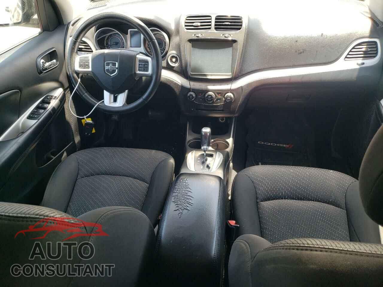 DODGE JOURNEY 2017 - 3C4PDCBB5HT612552