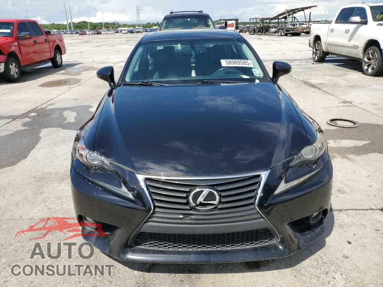 LEXUS IS 2014 - JTHBF1D23E5030501