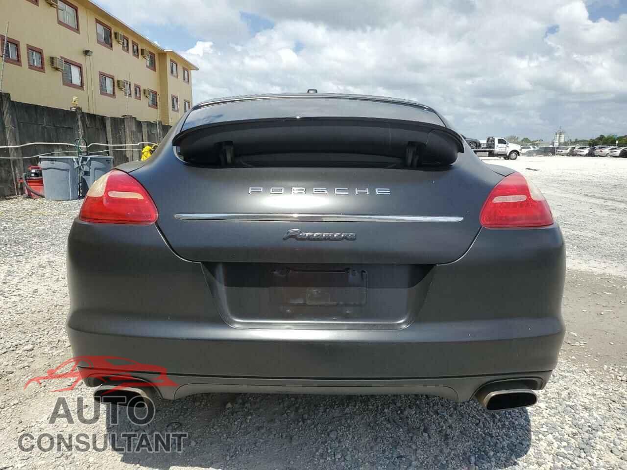 PORSCHE PANAMERA 2011 - WP0AA2A73BL021788